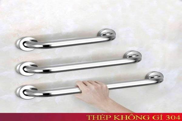 TAY VỊN AN TOÀN CHO TOILET – GIẢI PHÁP NGĂN NGỪA TAI NẠN TRONG NHÀ VỆ SINH